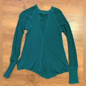 Free People green lace long sleeve top size medium